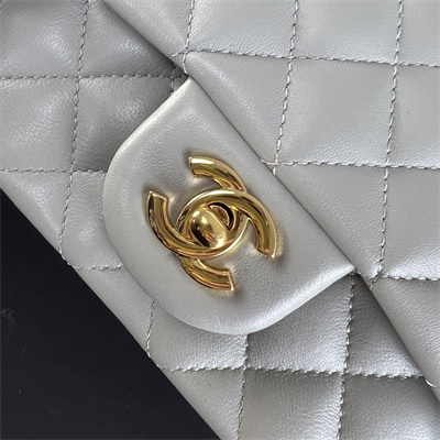 Cha.nel Mini Classic Flap Bag Lambskin Gold Tone Metal Grey 01116