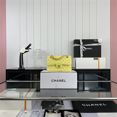 Cha.nel Small Classic Flap Bag Grained Calfskin Gold Tone Metal Yellow 01117 (Flap Edge Stitch)