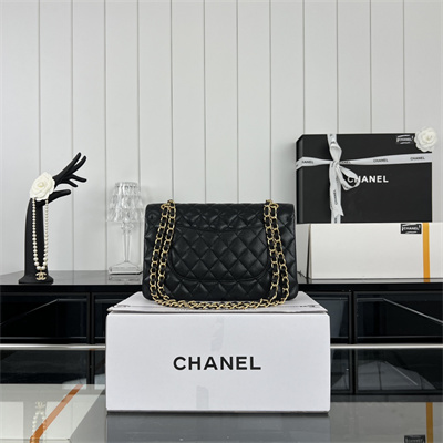Cha.nel Medium Classic Flap Bag Grained Calfskin Gold Tone Metal Black 01112