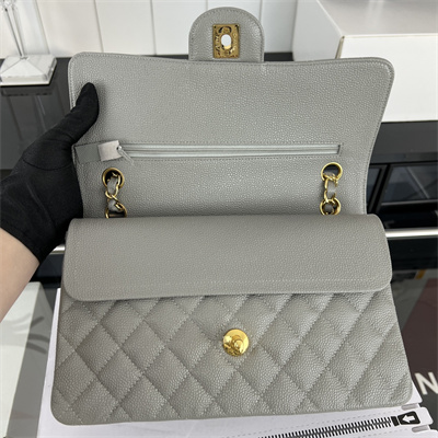 Cha.nel Medium Classic Flap Bag Grained Calfskin Gold Tone Metal Grey 01112 (Flap Edge Stitch)