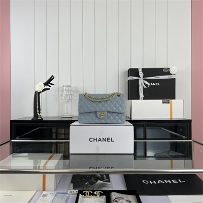 Cha.nel Medium Classic Flap Bag Grained Calfskin Gold Tone Metal Lt Blue 01112