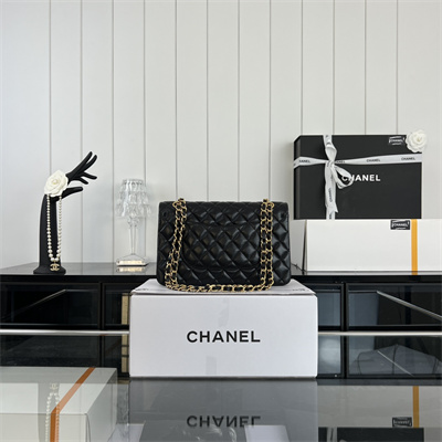 Cha.nel Medium Classic Flap Bag Lambskin Gold Tone Metal Black 01112