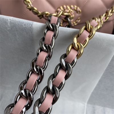 Cha.nel 19 Handbag Lambskin Gold Double C Metal Pink AS1160