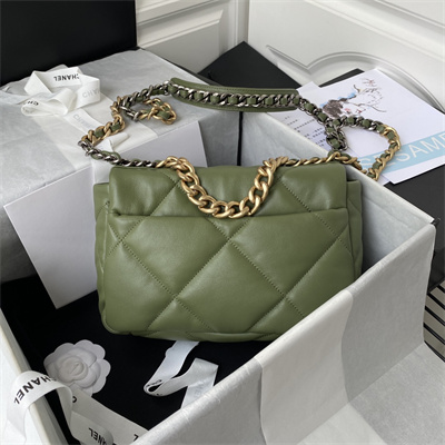 Cha.nel 19 Handbag Lambskin Gold Double C Metal Green AS1160