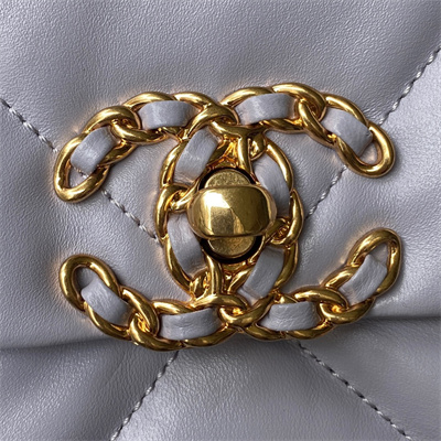 Ch*el 19 handbag lambskin gold double c metal lilac as1160