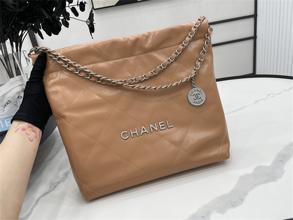 Cha.nel 22 Small Handbag Shiny Calfskin Silver Tone Metal Brown AS3260