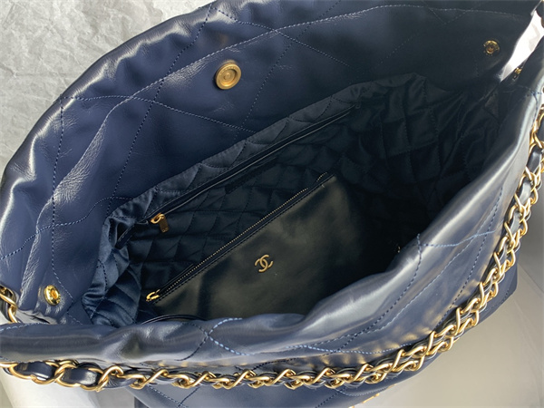 Cha.nel 22 Medium Handbag Shiny Calfskin Gold Tone Metal Navy AS3261