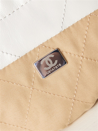 Cha.nel 22 Mini Handbag Shiny Calfskin Silver Tone Metal White AS3980