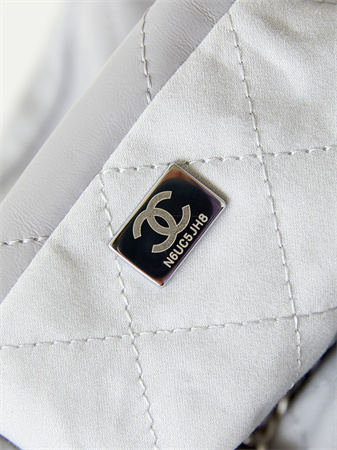 Cha.nel 22 Mini Handbag Shiny Calfskin Silver Tone Metal Grey AS3980