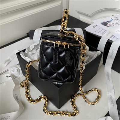 Cha.nel Vanity Case With Top Handle Lambskin Gold Tone Metal Black AP3315