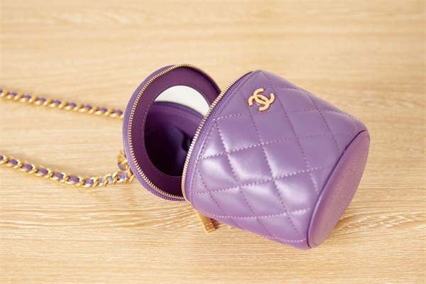 Cha.nel Vanity Case With Top Handle Lambskin Gold Tone Metal Purple AS2873