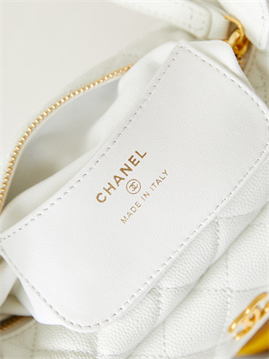 Cha.nel Pouch Grained Calfskin Gold Tone Metal White AP3467