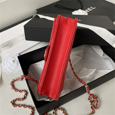 Cha.nel Clutch/Phone Holder With Chain Gold Tone Metal Red AP3226