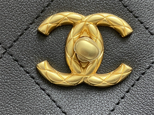 Cha.nel Hobo Handbag Tote Bag Calfskin Gold Tone Metal Black AS4210