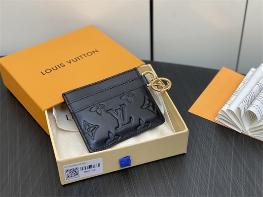 L.V Card Holder Monogram Embossed Lambskin Black M82748