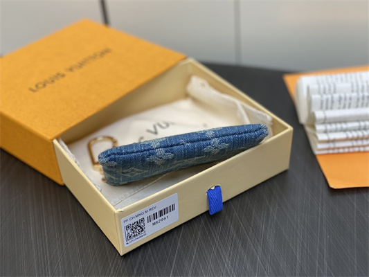 L.V Remix Key Pouch Monogram Denim M82961