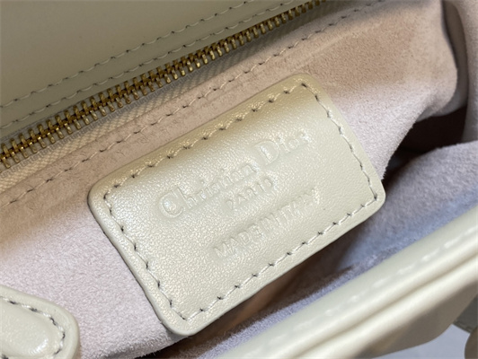 cd mini lady di.or bag cannage calfskin with Di*m*nd motif white