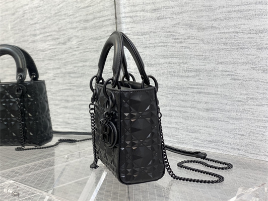 cd mini lady di.or bag cannage calfskin with Di*m*nd motif black