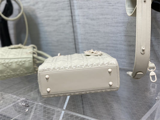 cd small lady di.or my abcd*or bag cannage calfskin with Di*m*nd motif white