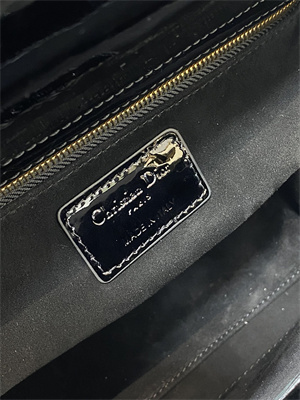 CD Medium Lady Di.or Bag Patent Cannage Calfskin Gold Tone Metal Black