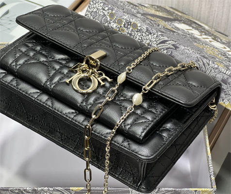 cd miss D*or chain pouch cannage lambskin black