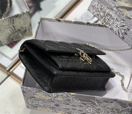 cd miss D*or chain pouch cannage lambskin black