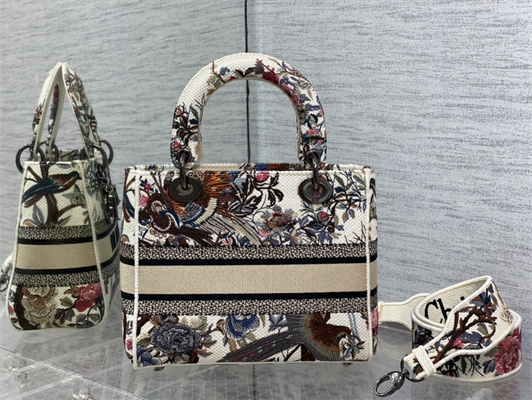 CD Medium Lady Di.or D-Lite Bag Jardin d’Hiver Embroidery White Multicolor
