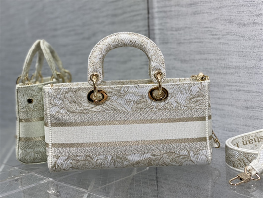 CD Medium Lady D-Joy Bag Jardin d’Hiver Embroidery Gold Tone and White