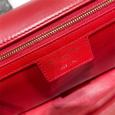 cd large di.or caro bag S*pple cannage calfskin gold tone metal red