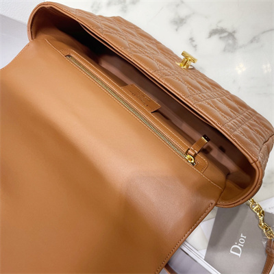 cd large di.or caro bag S*pple cannage calfskin gold tone metal caramel