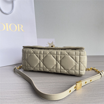 CD Medium Di.or Caro Bag Quilted Macrocannage Calfskin Gold Tone Metal Beige