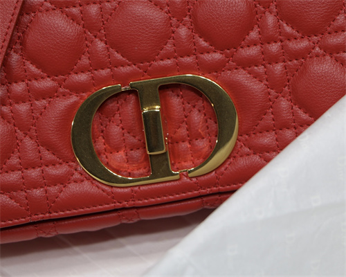 cd medium di.or caro bag S*pple cannage calfskin gold tone metal red