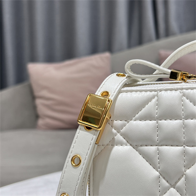 CD Caro Box Bag Macrocannage Calfskin Gold Tone Metal White