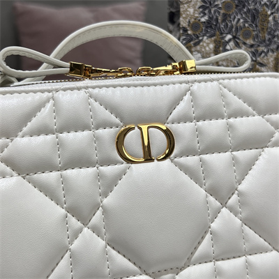 CD Caro Box Bag Macrocannage Calfskin Gold Tone Metal White