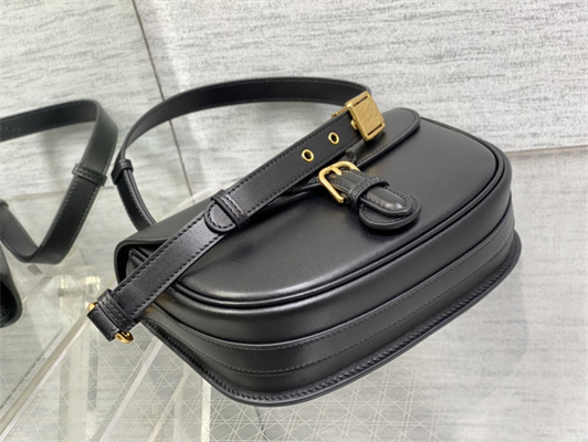 CD Medium Di.or Bobby Bag Box Calfskin Black