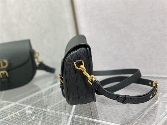 CD Medium Di.or Bobby Bag Grained Calfskin Black