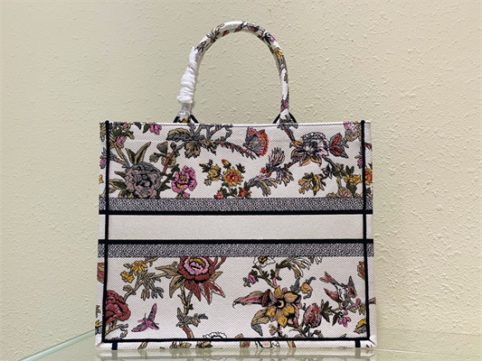 CD Large Book Tote Jardin Botanique Embroidery White Multicolor