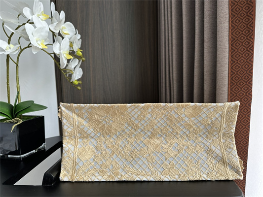 CD Medium Book Tote Beige D-Lace Flowers Embroidery With Macrame Effect