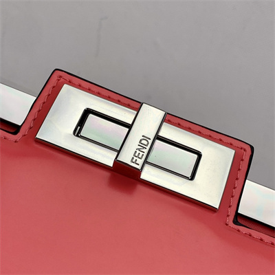 Fen.di Peekaboo Cut Medium Leather Bag Pink Color