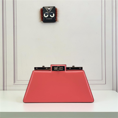 Fen.di Peekaboo Cut Medium Leather Bag Pink Color