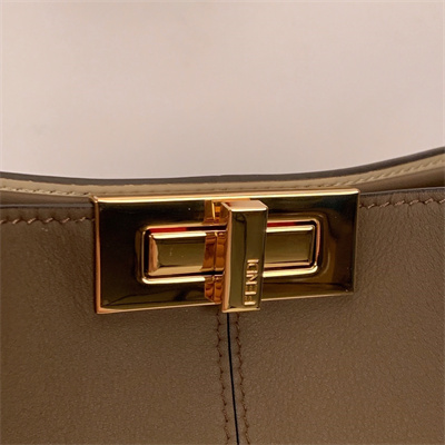 Fen.di Peekaboo X-Lite Large Leather Bag Brown Color