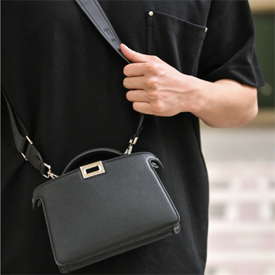 Fen.di Peekaboo ISeeU XCross Leather Bag Black Color