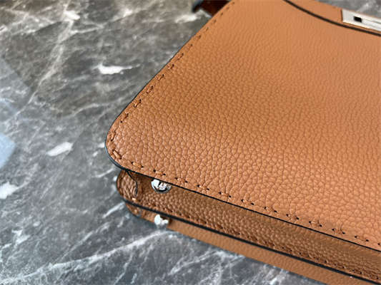 Fen.di Peekaboo Iconic ISeeU Medium Bag Cuoio Romano Leather Brown Color With Topstitches