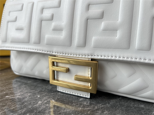 Fen.di BAGUETTE Bag White Nappa Leather With FF Motif