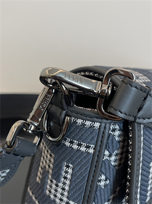 Fen.di BAGUETTE Houndstooth Wool Fabric Bag With Black FF Embroidery