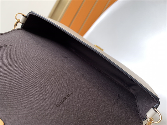 Fen.digraphy Chain Wallet White Leather