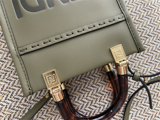 Fen.di MINI SUNSHINE SHOPPER Kaki Green Leather