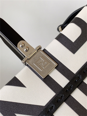 Fen.di Roma&Marc Jacobs SUNSHINE Medium White and Black Leather Shopper