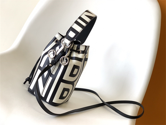 Fen.di Roma&Marc Jacobs MON TRESOR White and Black Leather Mini Bag