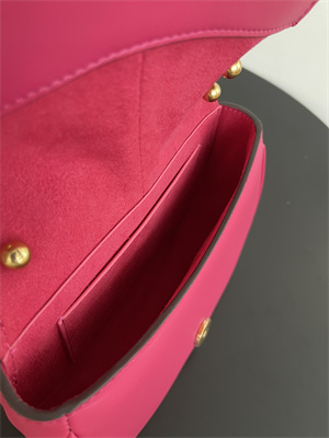 Fen.di C’mon Mini Fuchsia Leather Bag